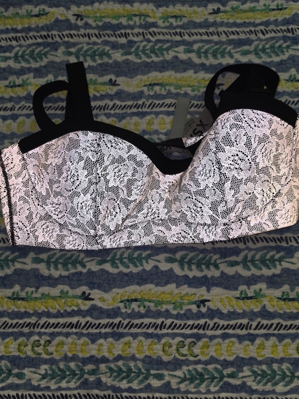 Lace Balconette Sports Bra - Black Gray